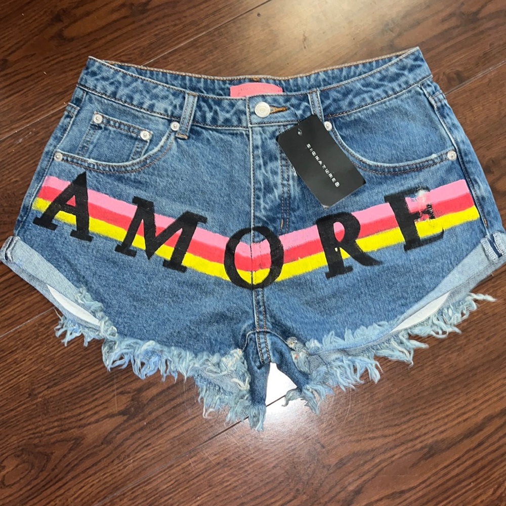 Signature8 denim shorts